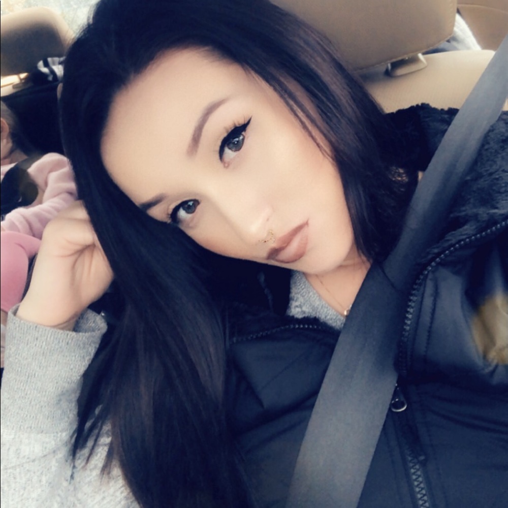 Meet your Posher, Alyssa